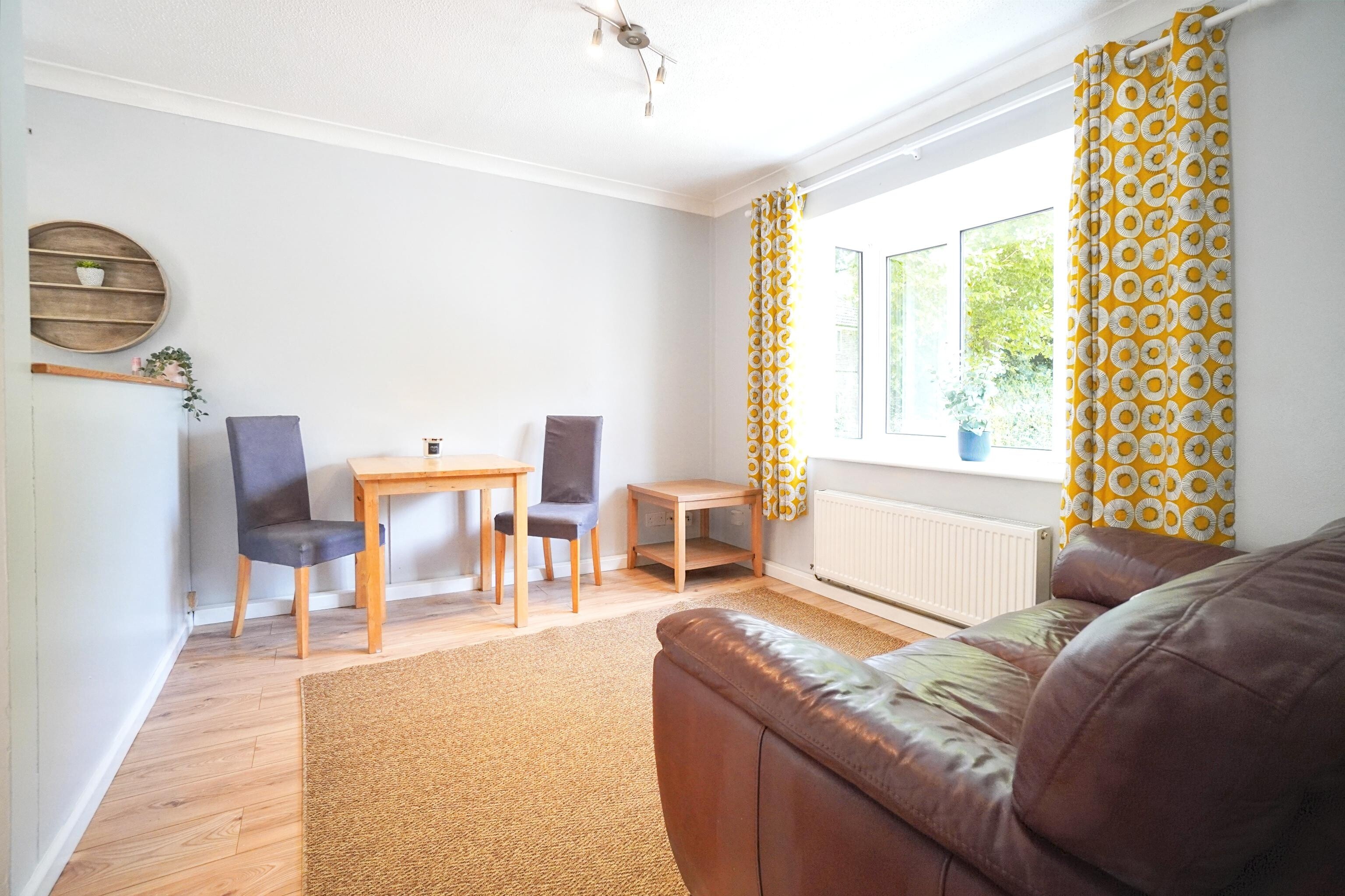 1 bedroom apartment for rent Manor House Croft, Leeds, LS16 8LY UniHomes