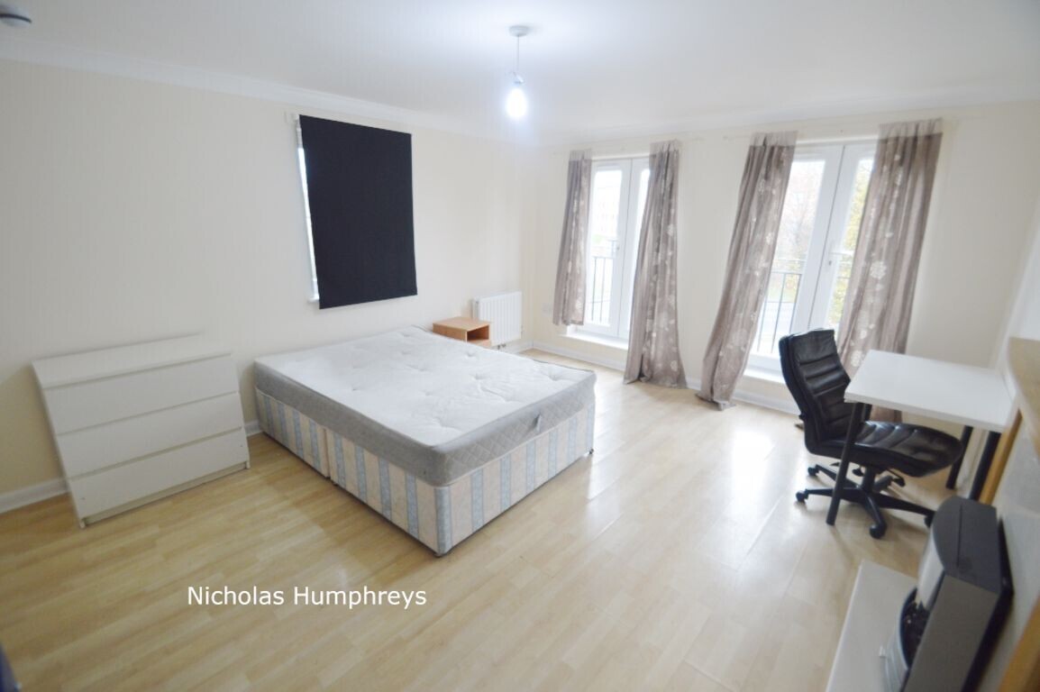 5 bedroom house for rent Dragon Rd, Hertfordshire, AL10 9NX UniHomes