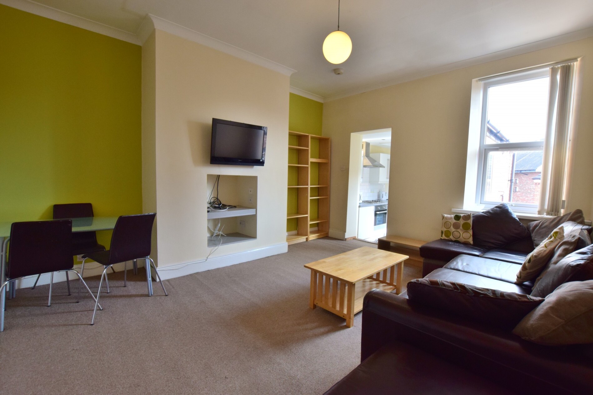 3 bedroom apartment for rent Helmsley Road, Newcastle, NE2 1DL UniHomes