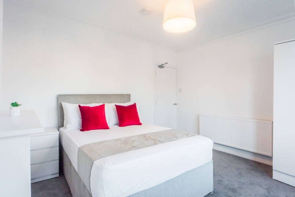 3 bedroom house for rent Hope Street Beeston, Nottingham, NG9 1DR UniHomes