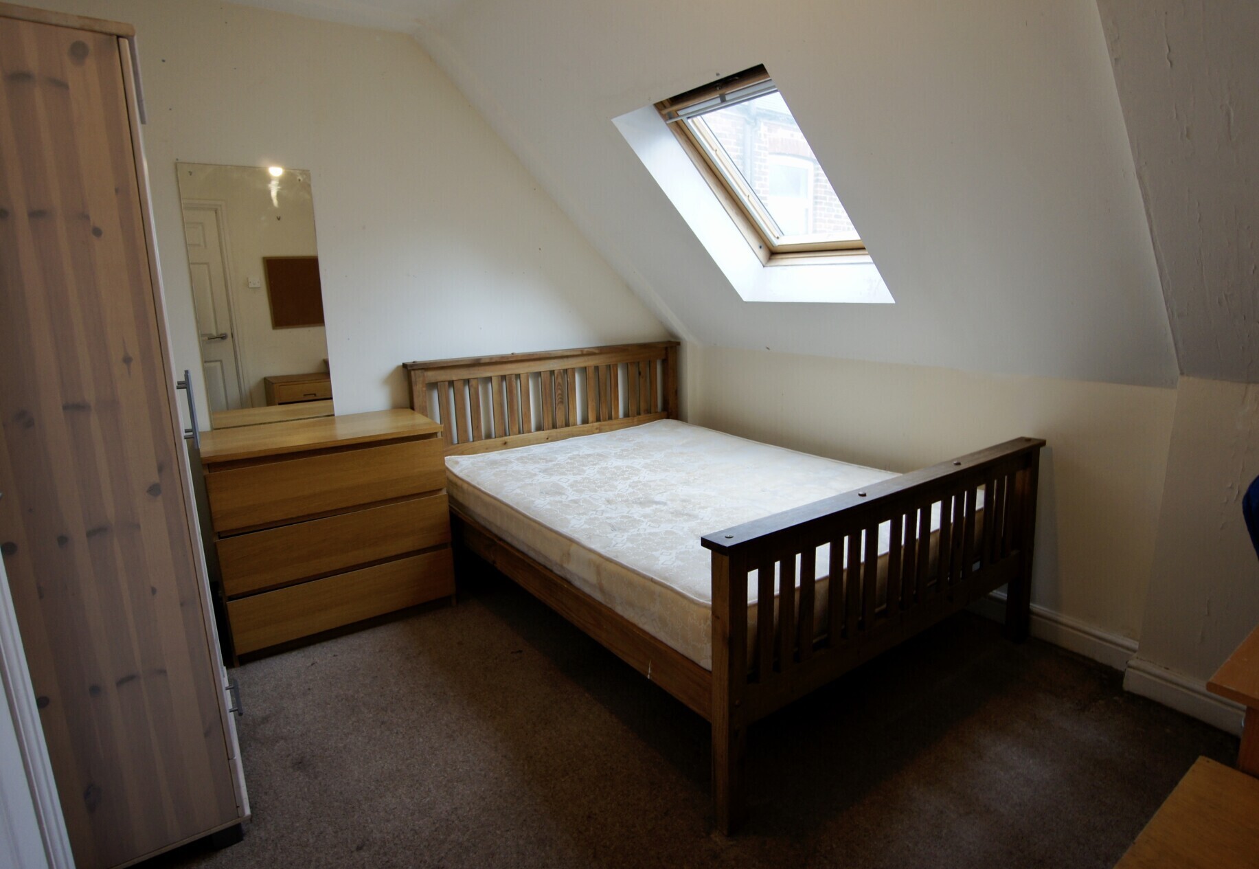 4 bedroom apartment for rent Glossop Road, Sheffield, S10 2QE UniHomes
