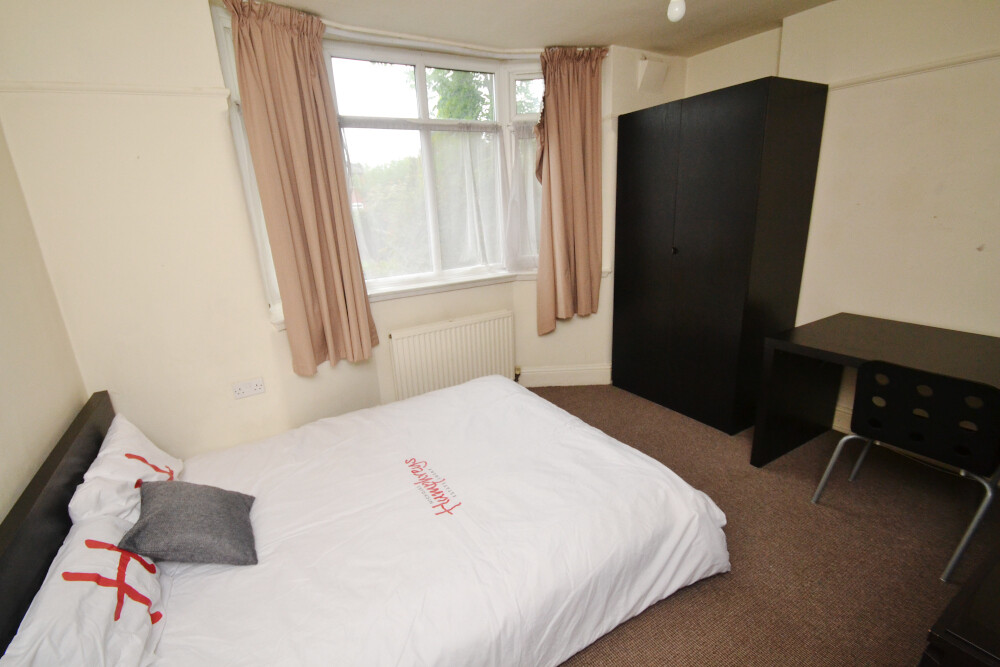 4 bedroom house for rent Wilbraham Road, Manchester, M14 7DS UniHomes