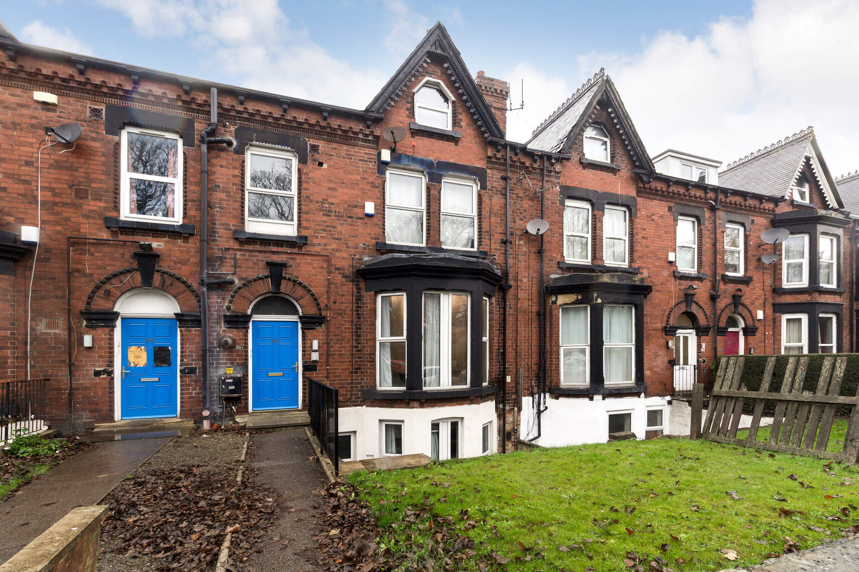 4 bedroom apartment for rent Hyde Park Road, Leeds, LS6 1AH UniHomes