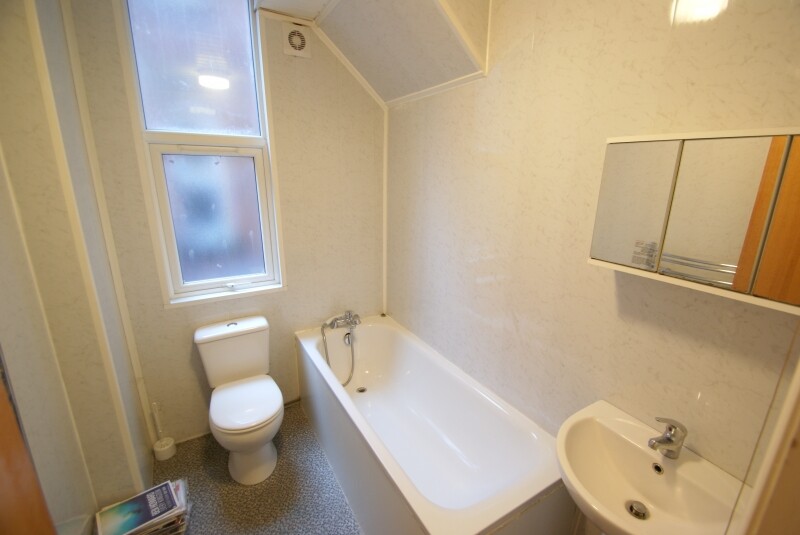 4 bedroom apartment for rent Cardigan Road, Leeds, LS6 1EB UniHomes