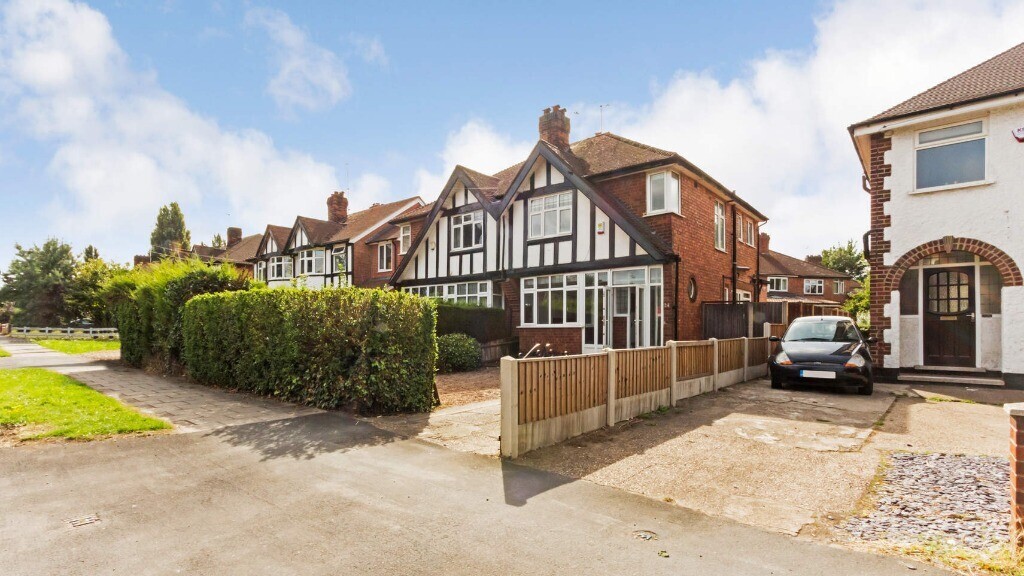 4 bedroom house for rent Queens Road East Beeston, Nottingham, NG9 2GS