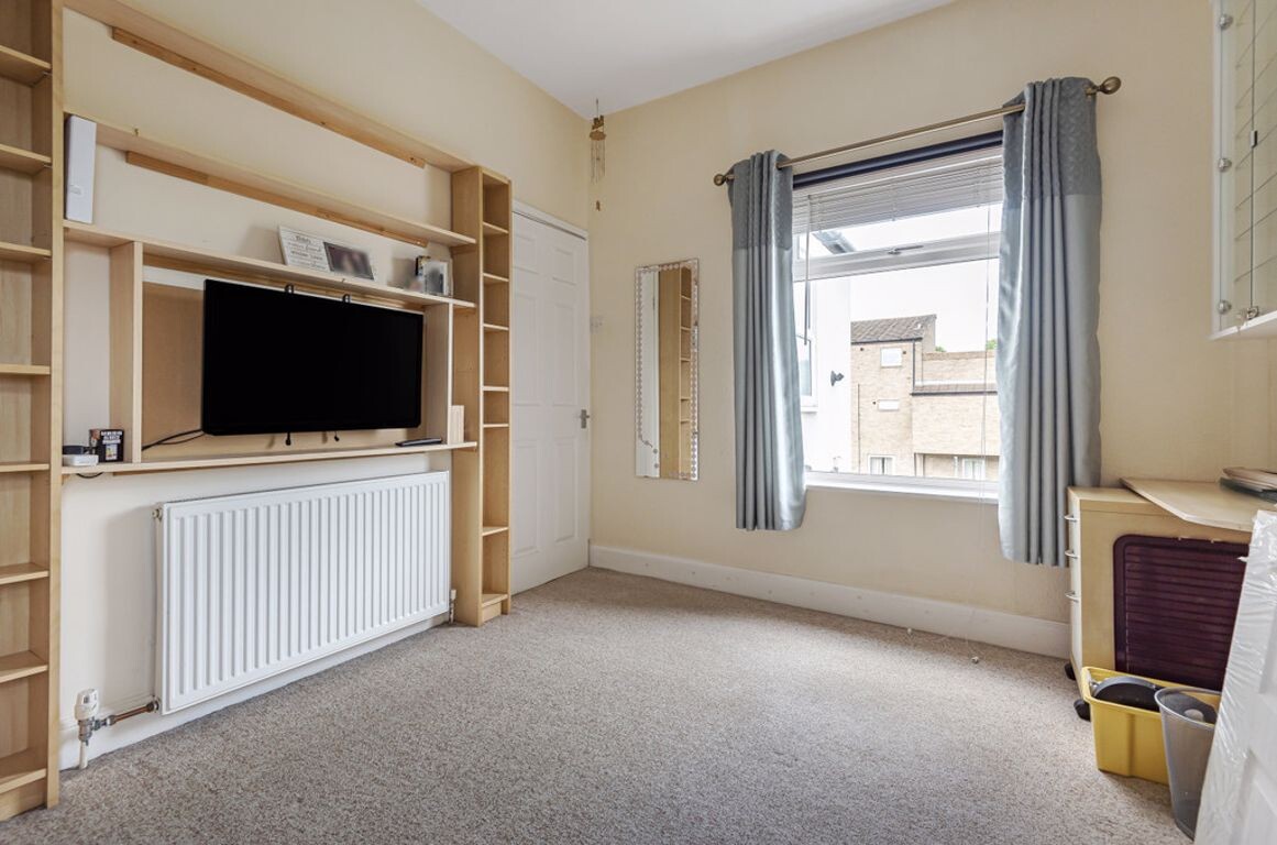 4 bedroom house for rent City Road, Nottingham, NG9 2LQ UniHomes