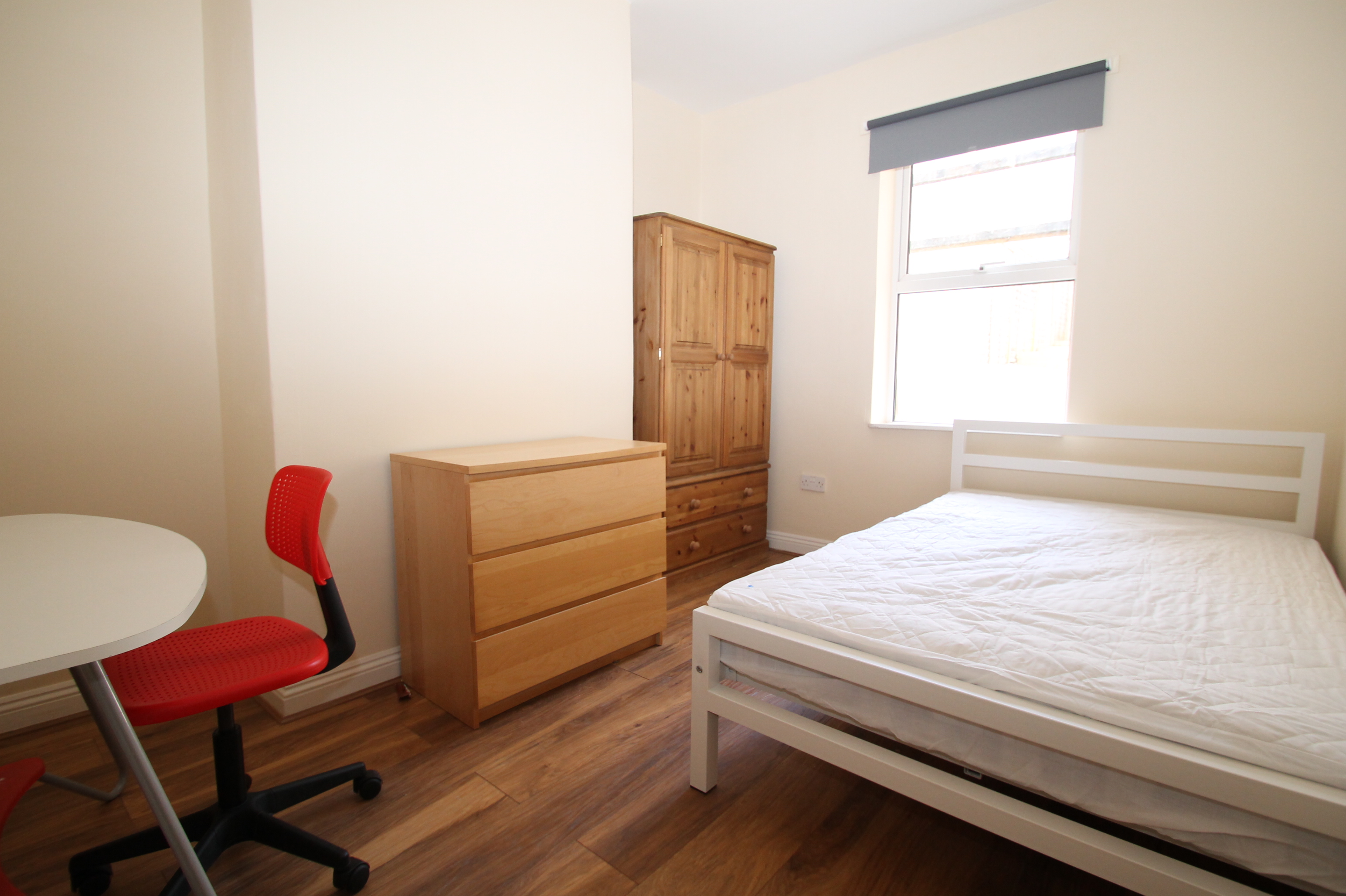 4 bedroom house for rent Dorset Street, Bath, BA2 3RA UniHomes