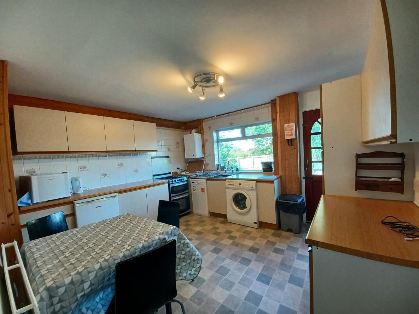 4 bedroom house for rent Bradford Road, Bath, BA2 5BR UniHomes