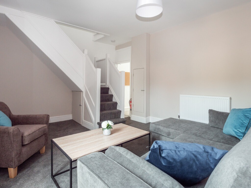 4 bedroom house for rent Ridgeway Road Fishponds, Bristol, BS16 3DY