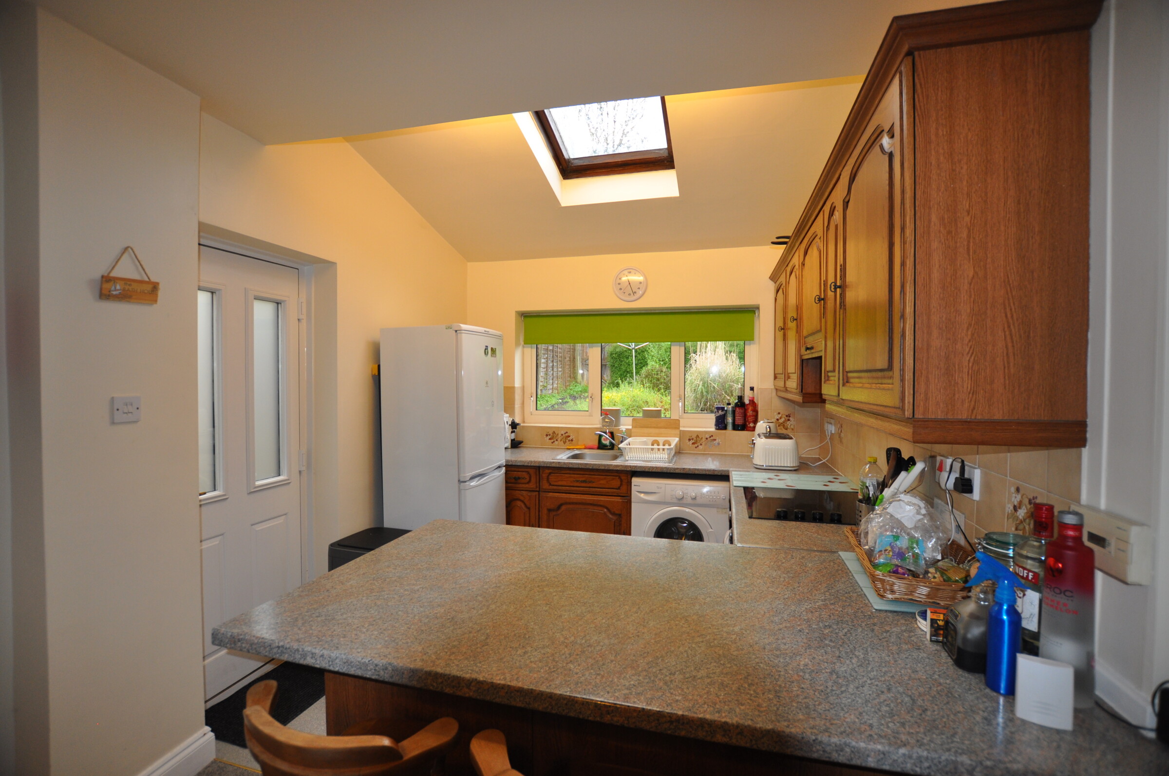 4 bedroom house for rent Ringwood Road, Bath, BA2 3JL UniHomes