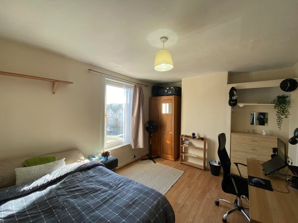 4 bedroom house for rent Northcote Road, Southampton, SO17 3AG UniHomes 4 bedroom house for rent Northcote Road, Southampton, SO17 3AG UniHomes