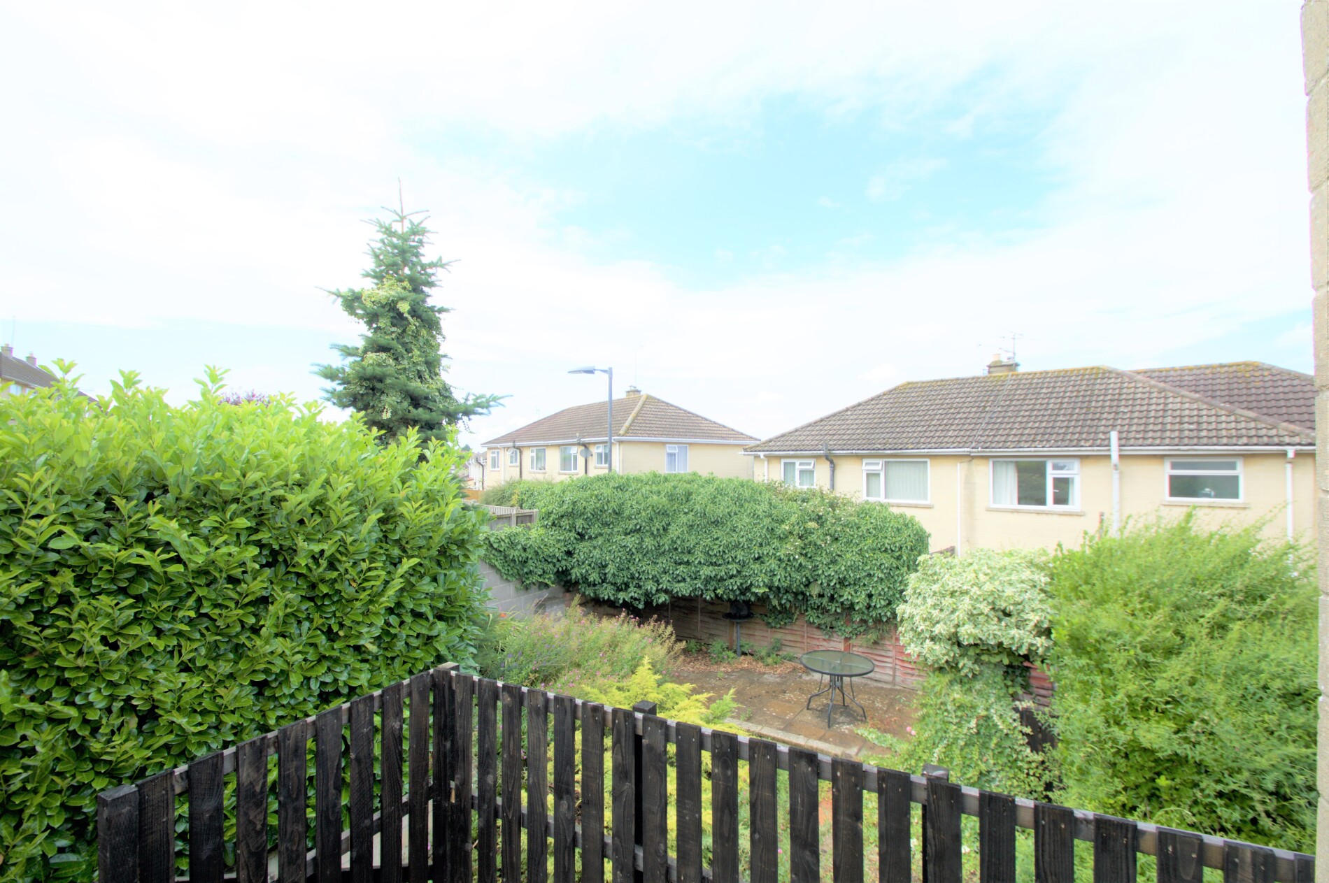 4 bedroom house for rent Ambleside Road, Bath, BA2 2LR UniHomes