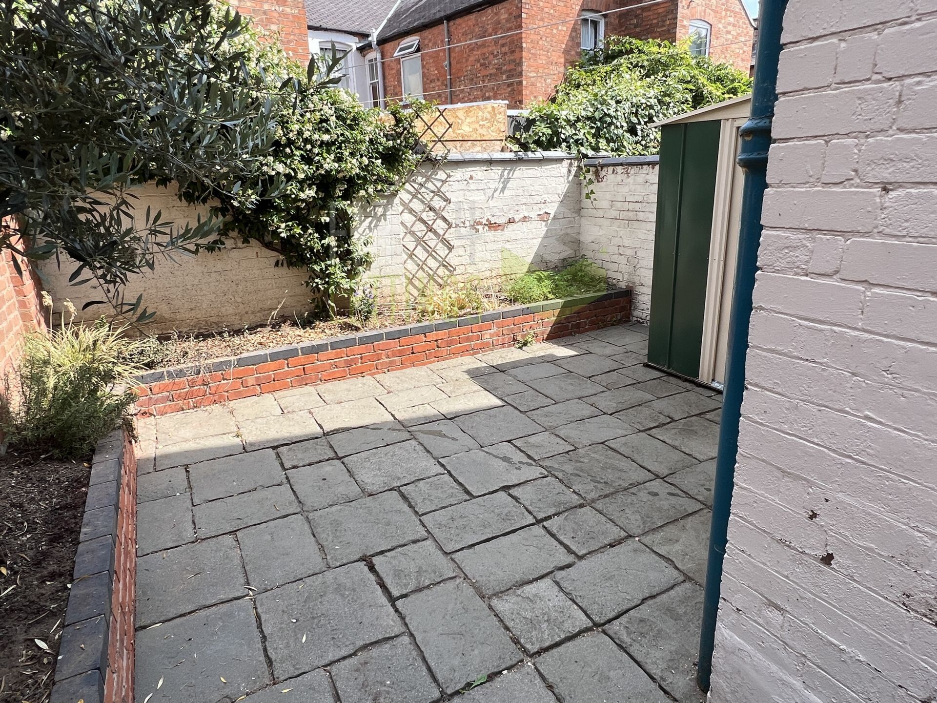 4 bedroom house for rent Stretton Road, Leicester, LE3 6BL UniHomes