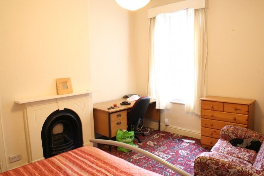 5 bedroom house for rent Gresford Avenue, Liverpool, L17 2AW UniHomes