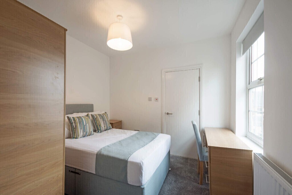 5 bedroom house for rent Lilac Grove Beeston, Nottingham, NG9 1PA