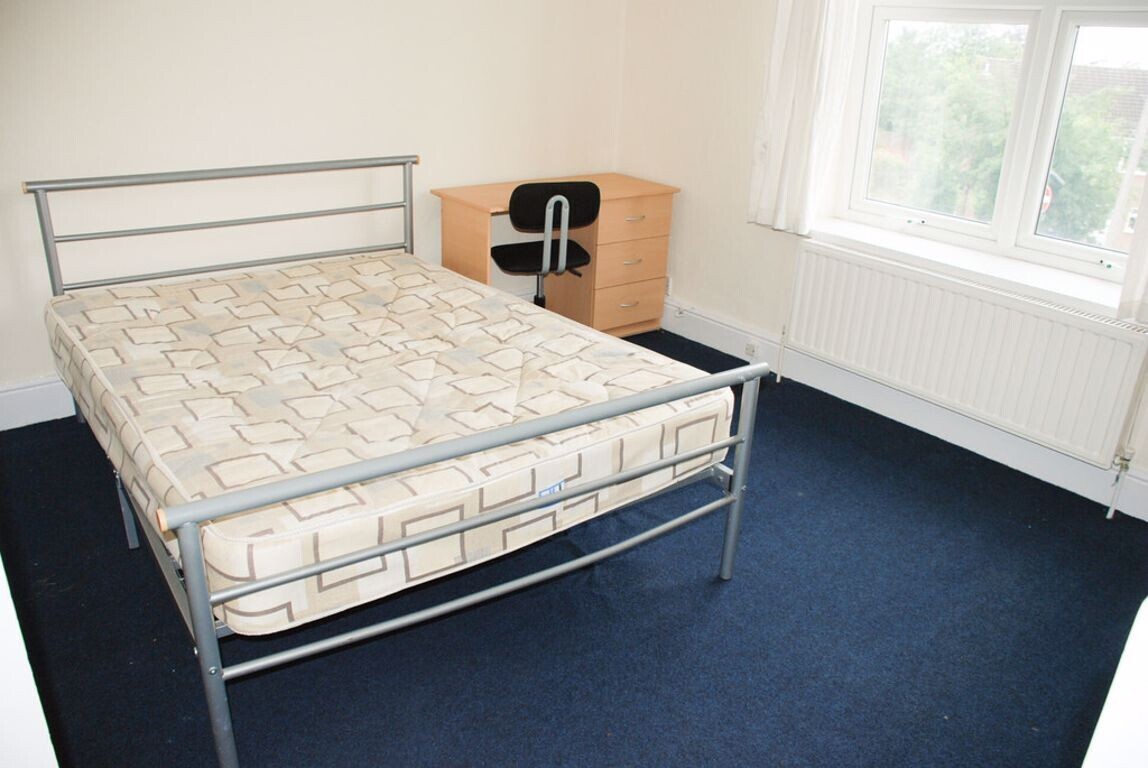 5 bedroom house for rent Crookes Road, Sheffield, S10 5BD UniHomes