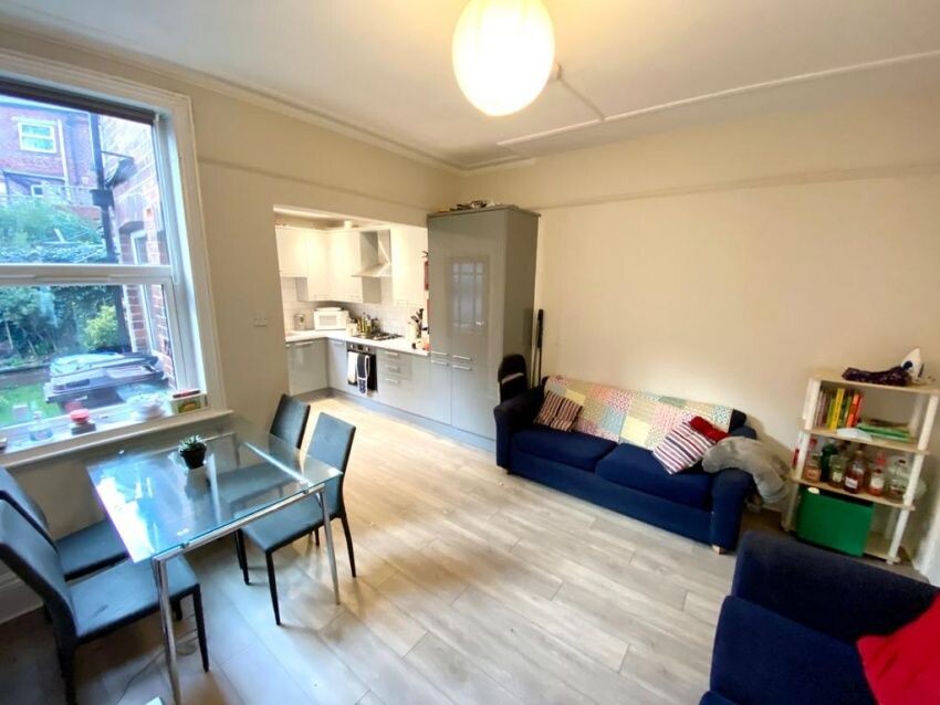 5 bedroom house for rent Crookes Road, Sheffield, S10 5BD UniHomes