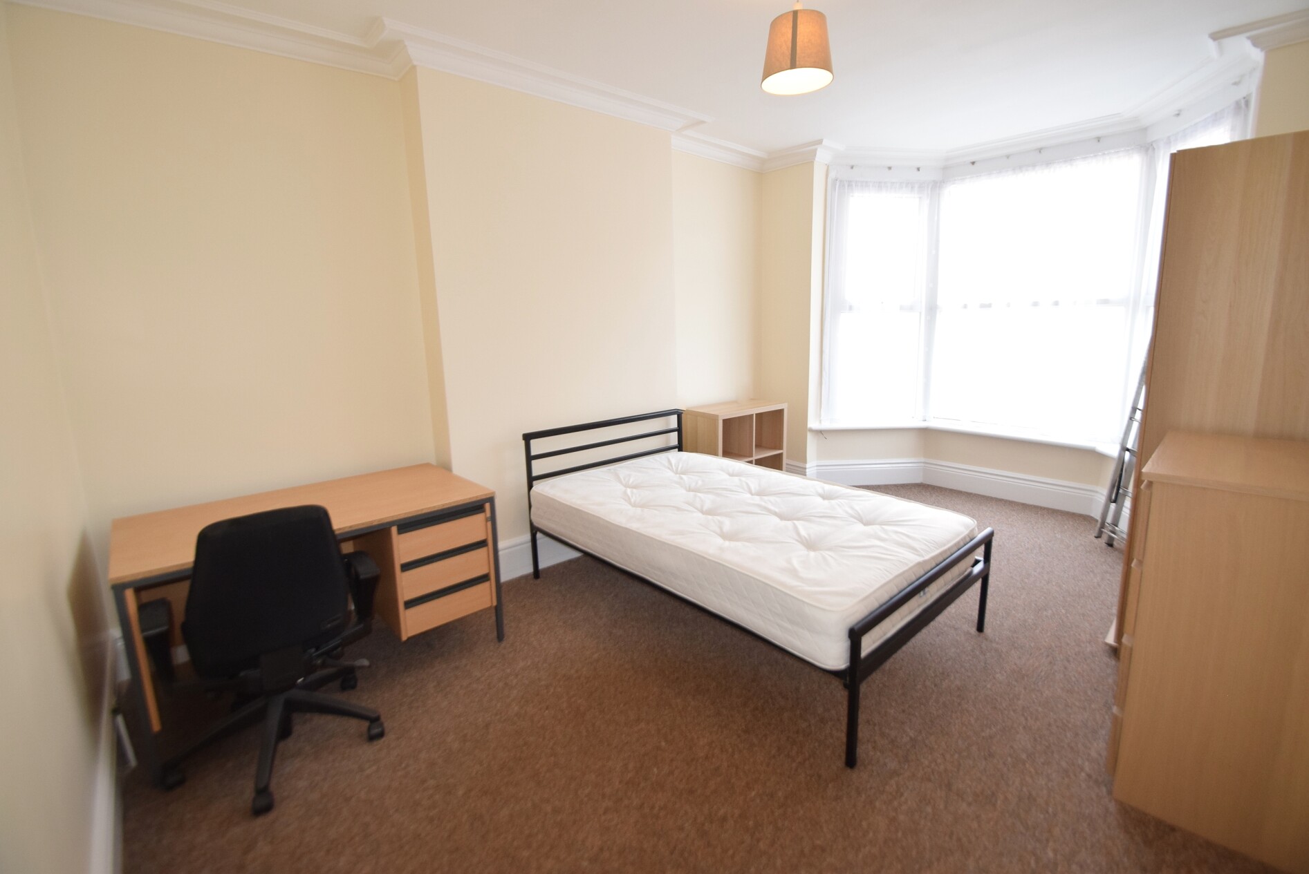 5 bedroom house for rent Wiseton Road, Sheffield, S11 8SB UniHomes