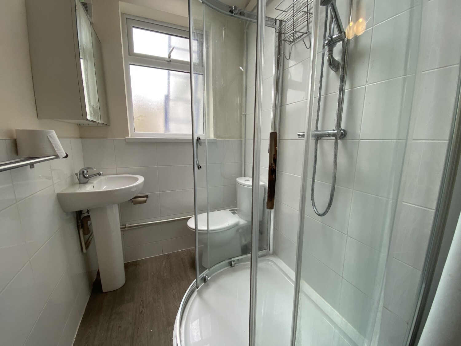 5 bedroom house for rent Manor Street, Cardiff, CF14 3PW UniHomes