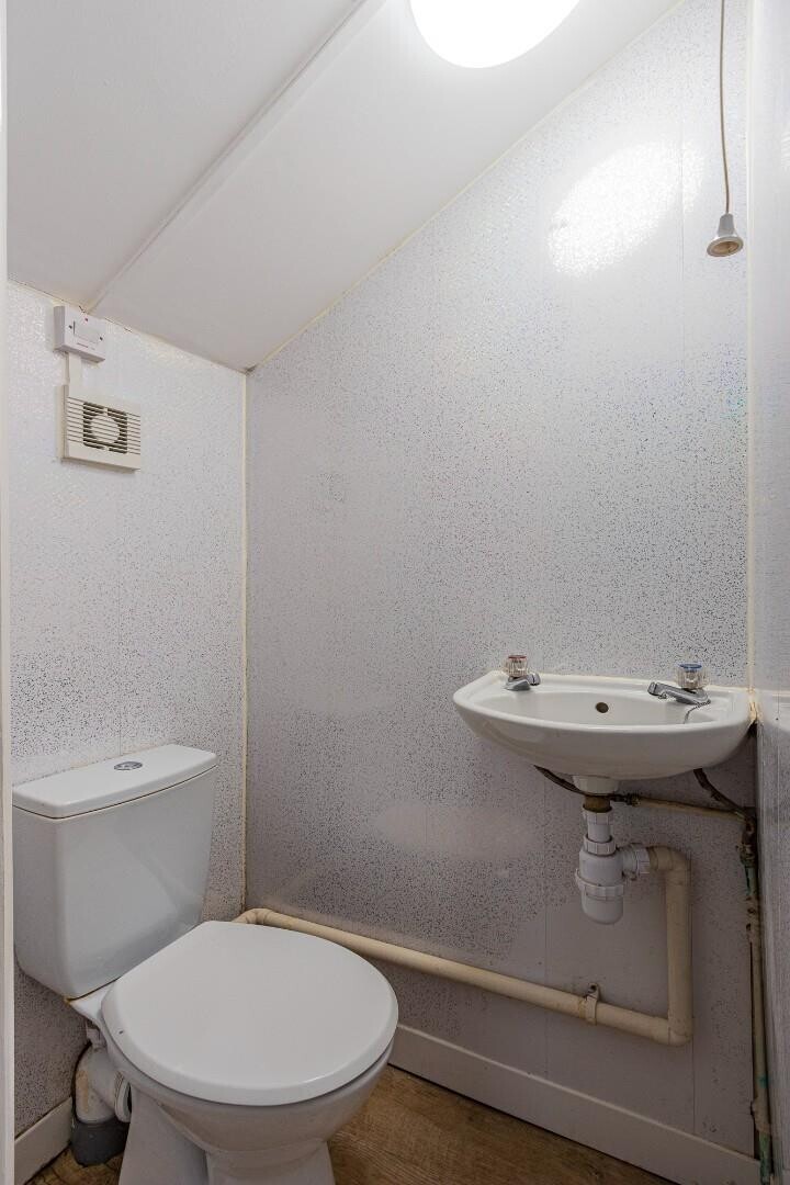 5 bedroom house for rent Treharris Street, Cardiff, CF24 3HP UniHomes