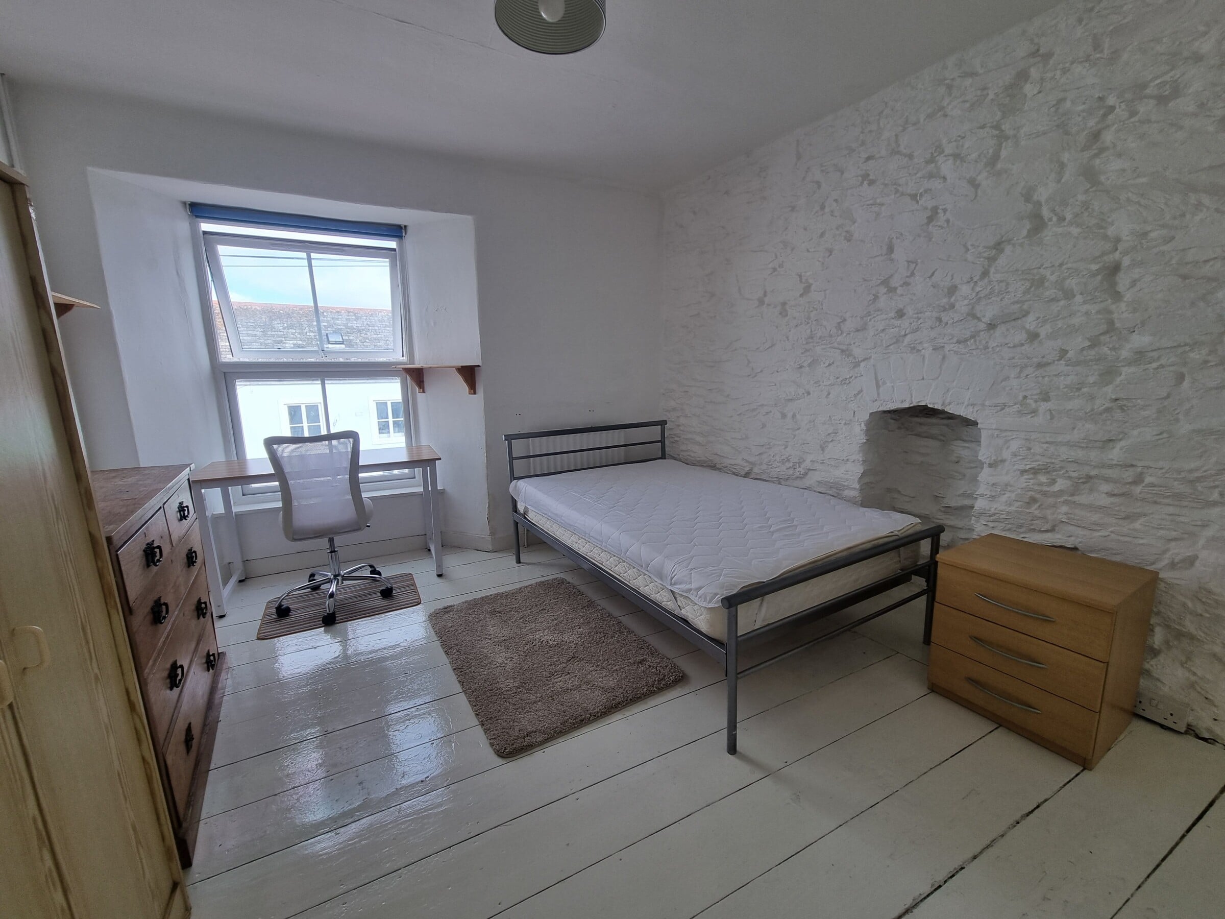 0 bedroom house for rent Wellington Terrace, Falmouth, TR11 3BN UniHomes