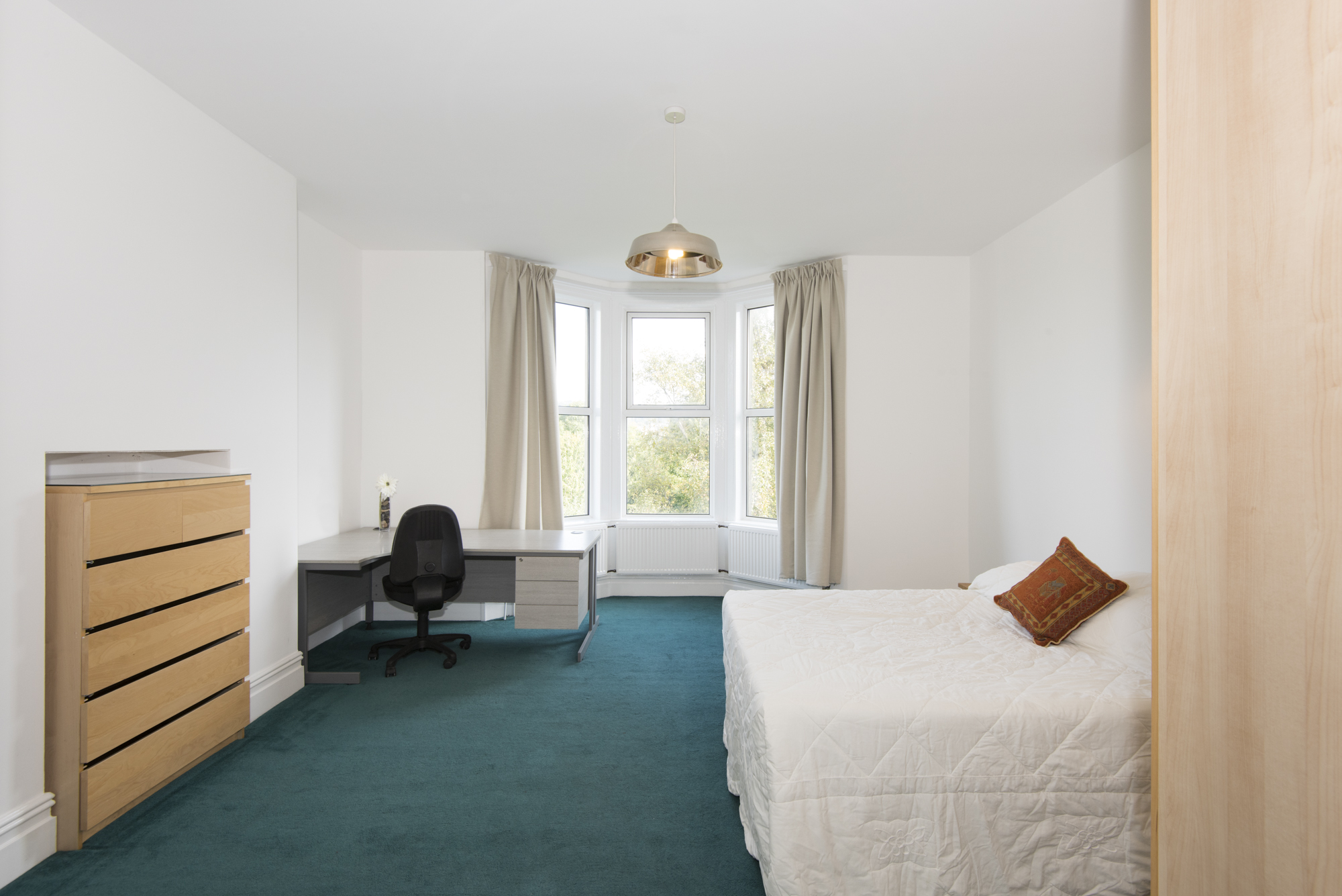 6 bedroom apartment for rent Lower Oldfield Park, Bath, BA2 3HS UniHomes