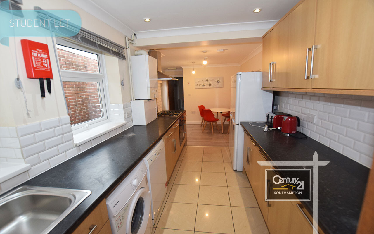 6 bedroom apartment for rent Lodge Road, Southampton, SO14 6RP UniHomes