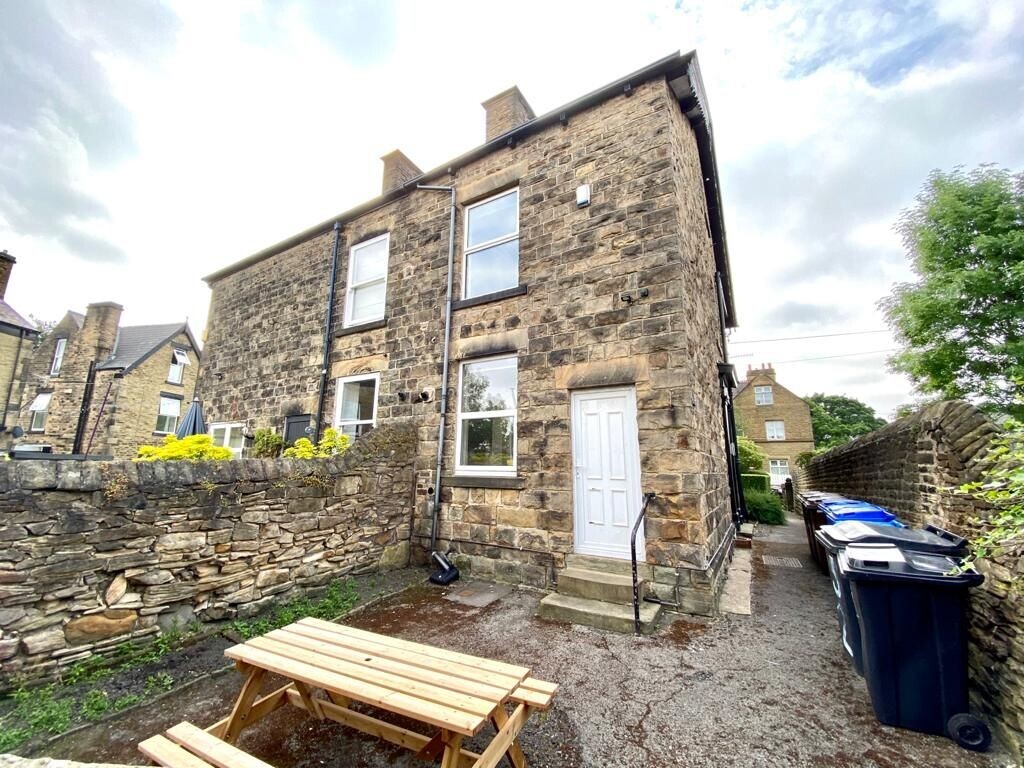 6 bedroom house for rent Beech Hill Road, Sheffield, S10 2SB UniHomes