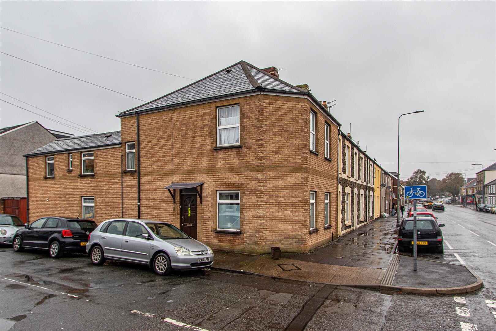 6 bedroom house for rent Cathays Terrace, Cardiff, CF24 4HT UniHomes