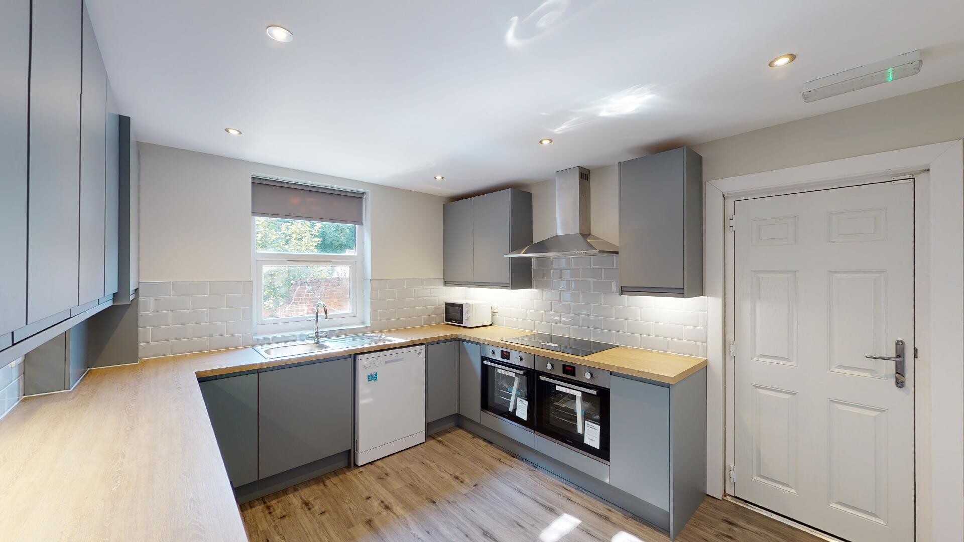 6 bedroom house for rent Crookesmoor Road, Sheffield, S6 3FQ UniHomes