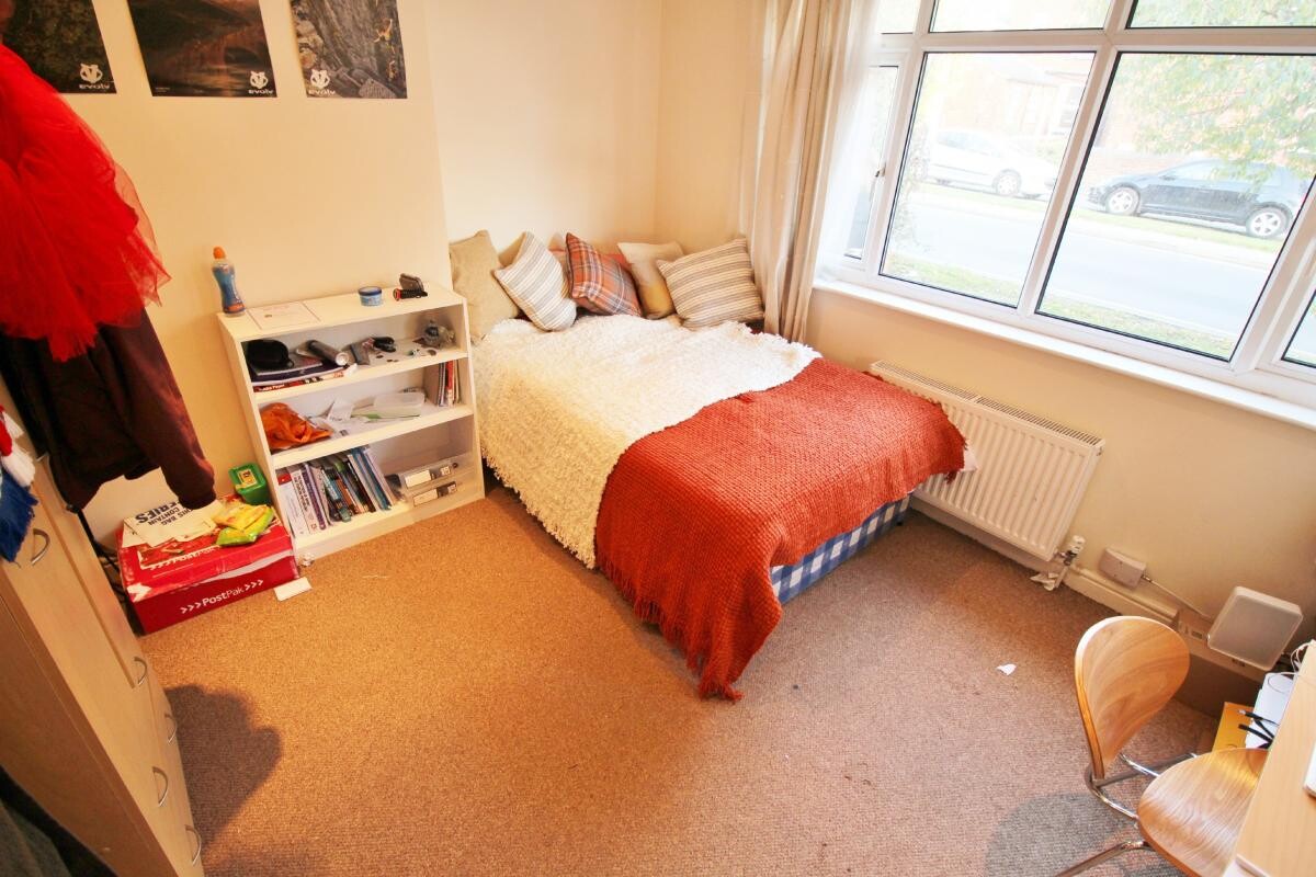 6 bedroom house for rent Headingley Mount, Leeds, LS6 3JX UniHomes