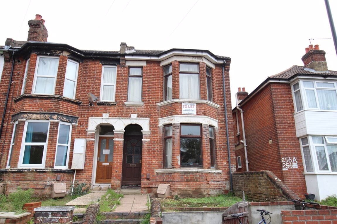 6 bedroom house for rent Broadlands Road, Southampton, SO17 3AS UniHomes