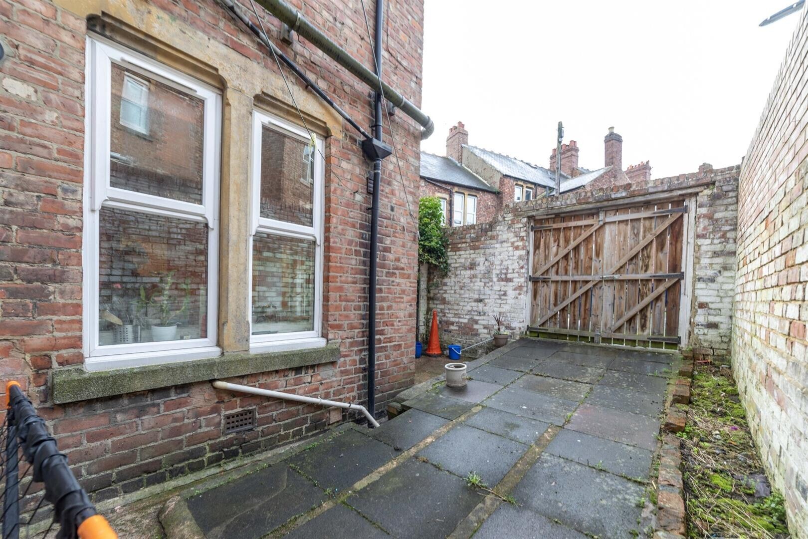 6 bedroom house for rent Lansdowne Gardens, Newcastle, NE2 1HD UniHomes