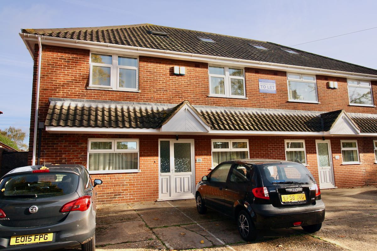 6 bedroom house for rent Bowthorpe Road, Norwich, NR5 8AG UniHomes