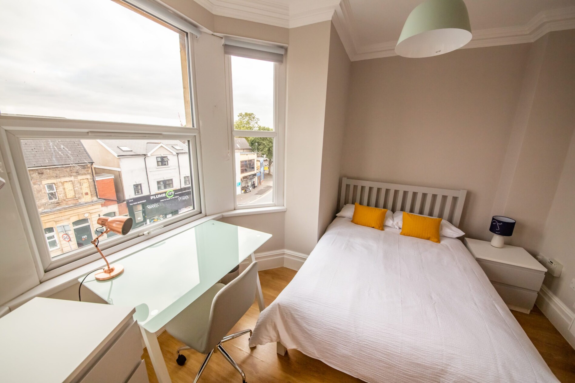 8 bedroom apartment for rent Richmond Road, Cardiff, CF24 4NA | UniHomes