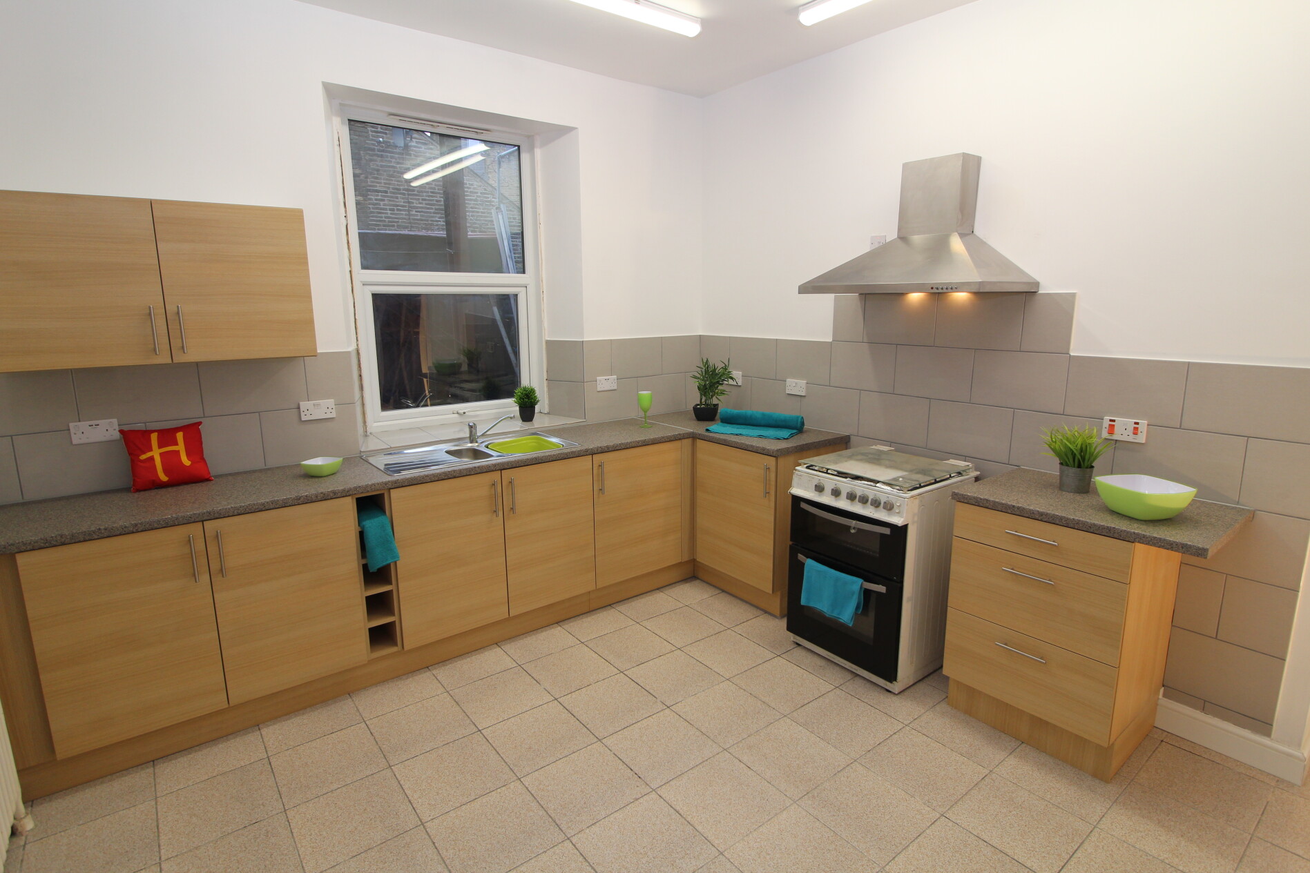 7 bedroom house for rent Broomhall Place, Sheffield, S10 2DG UniHomes